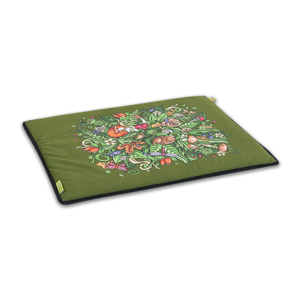 Akinu ČESKÝ LES Podložka pro psy lesní zelená M 85 x 65 cm Barva: Zelená