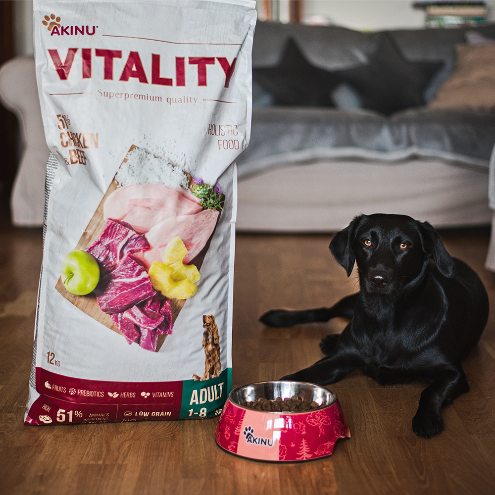 Akinu VITALITY Kuřecí & hovězí granule pro psy středně velkých plemen 12 kg
