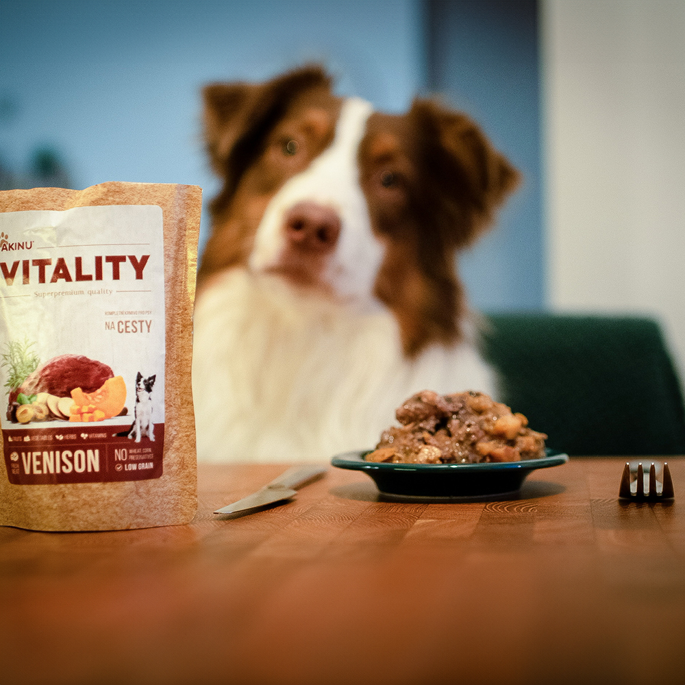 Akinu VITALITY Zvěřinová kapsička pro psy na cesty 300 g