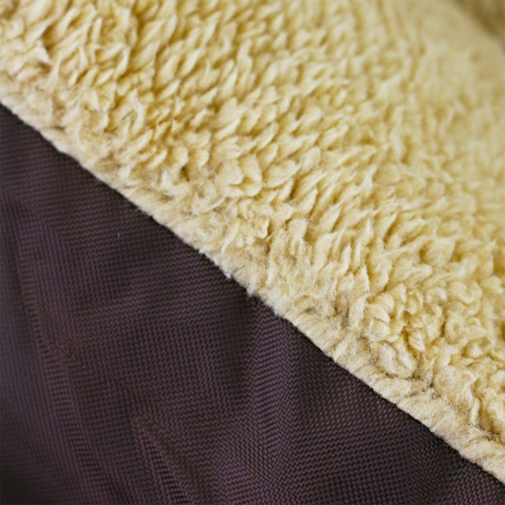 Akinu Pelech nylon & fleece pro psy tm. hnědá / béžová s tlapkou M 75 x 58